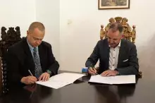 podpisanie umowy o współpracy WH z Zespołem Szkół Ogólnokształcących nr 1w Pruszczu Gdańskim