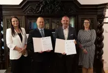 podpisanie umowy o współpracy WH z Zespołem Szkół Ogólnokształcących nr 1w Pruszczu Gdańskim