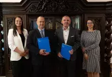 podpisanie umowy o współpracy WH z Zespołem Szkół Ogólnokształcących nr 1w Pruszczu Gdańskim