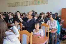 Prof. Naoko Koda z gościnnym wykładem z cyklu "Piątek na Historycznym"