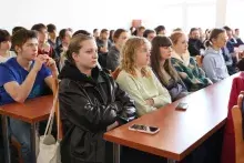 Prof. Naoko Koda z gościnnym wykładem z cyklu "Piątek na Historycznym"