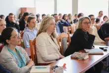 Prof. Naoko Koda z gościnnym wykładem z cyklu "Piątek na Historycznym"