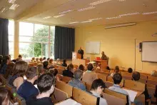 Wykład (w j. angielskim) Thomasa Yeagera (fotorealcja)