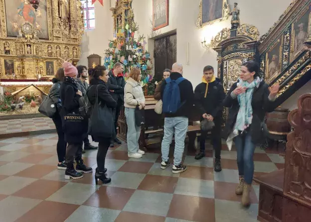Studenci II roku Krajoznawstwa i Turystyki Historycznej w Żukowie