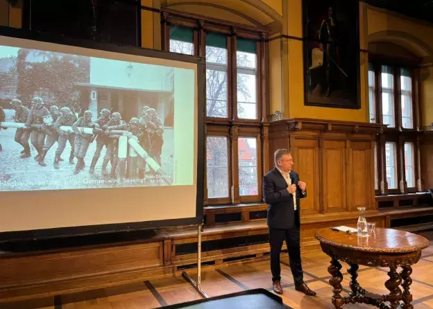 Wykład inaugurujący dr. Jana Daniluka w ramach projektu "radUNIA Kultury. Latający Uniwersytet…