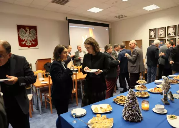 Posiedzenie Rady Wydziału Historycznego w atmosferze Świąt Bożego Narodzenia