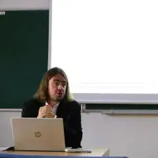mówca2